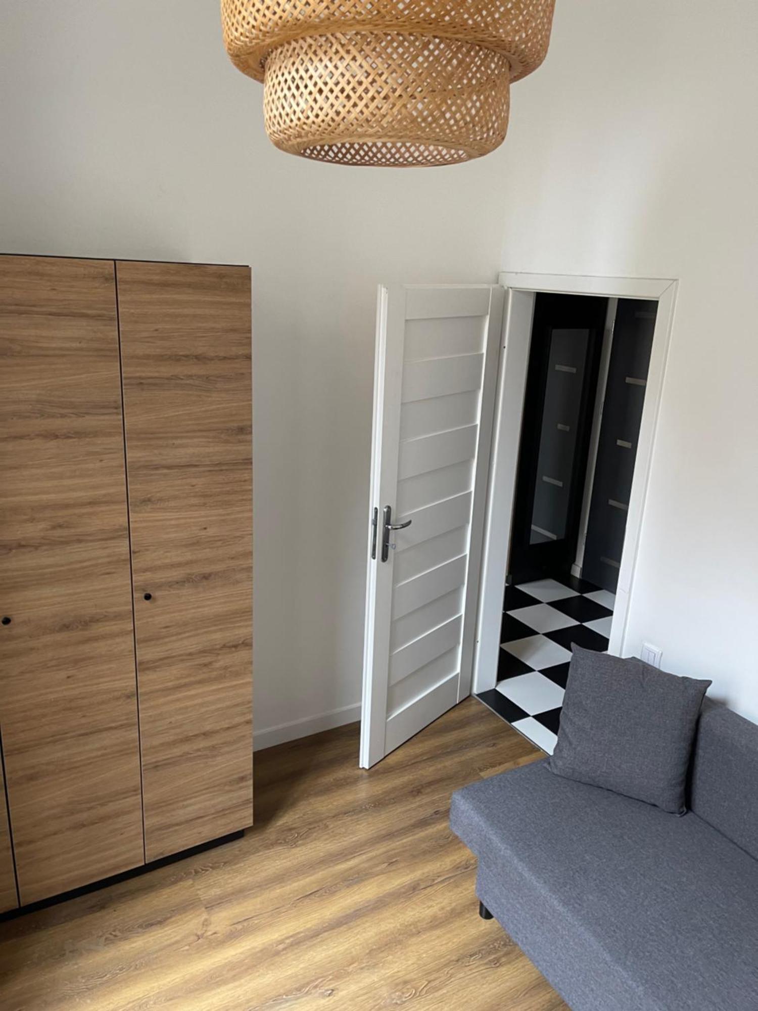 Urokliwy Loft W Ncl Kamienica Vabank 34 Appartement Łódź Buitenkant foto